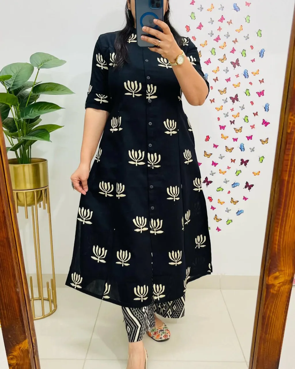 Black and cream Cotton Printed Suit Set