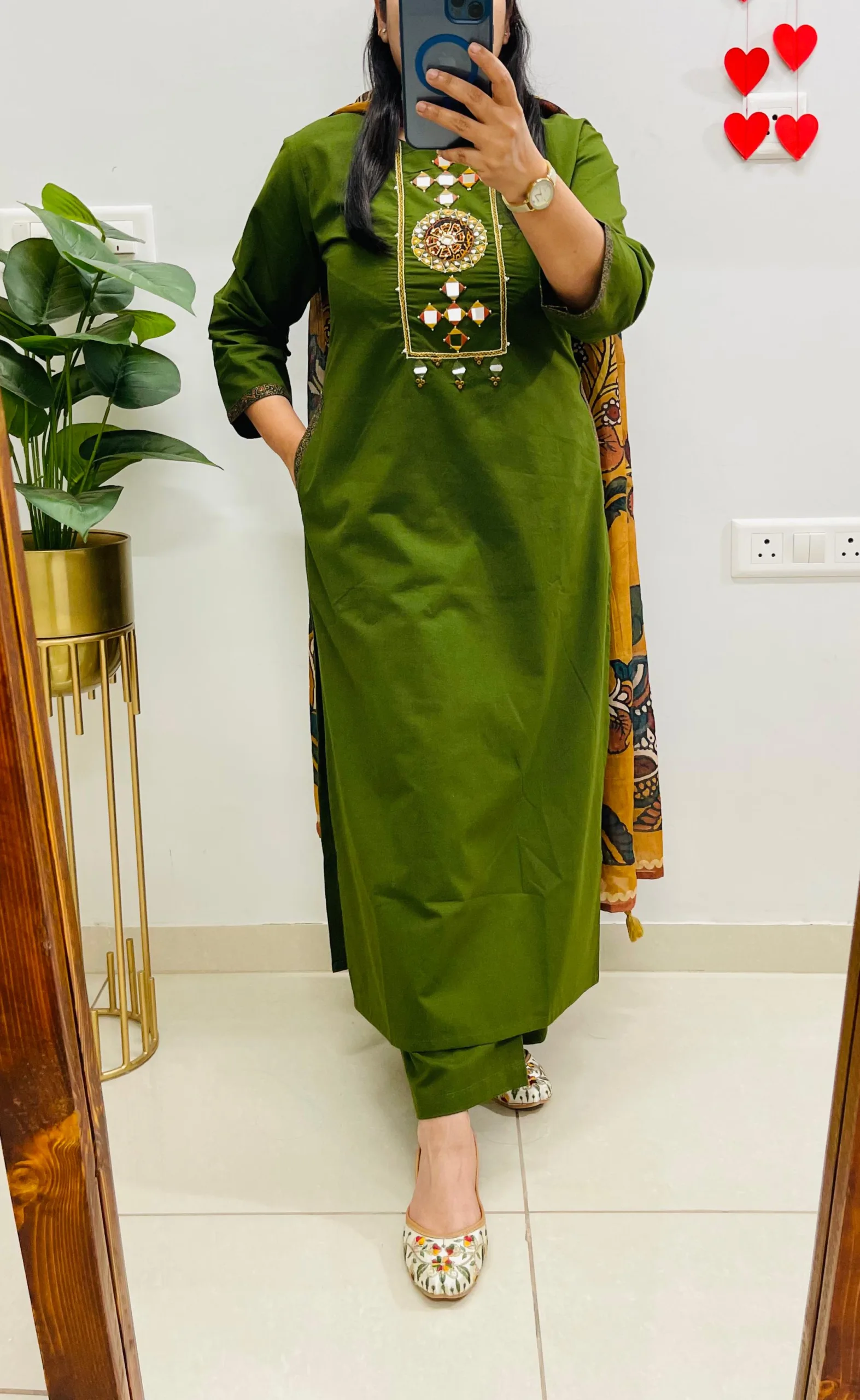 Mehendi Green Cotton Kurti Set with Kutch Embroidery - Image 3
